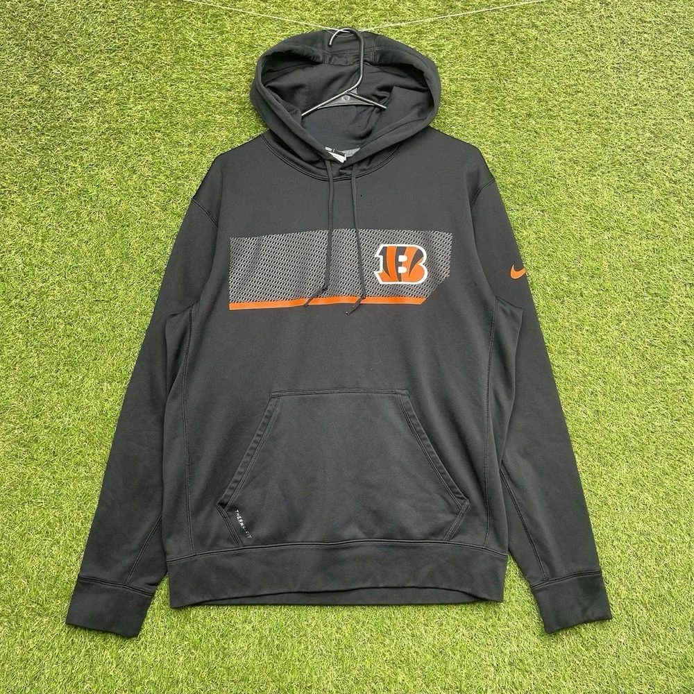 Chicago Bears Nike Hoodie Mens Medium Therma Fit Sweatshirt Fleece Swoosh Check